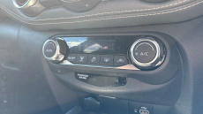 Nissan Juke 1.0 DiG-T 114 N-Connecta 5dr Petrol Hatchback